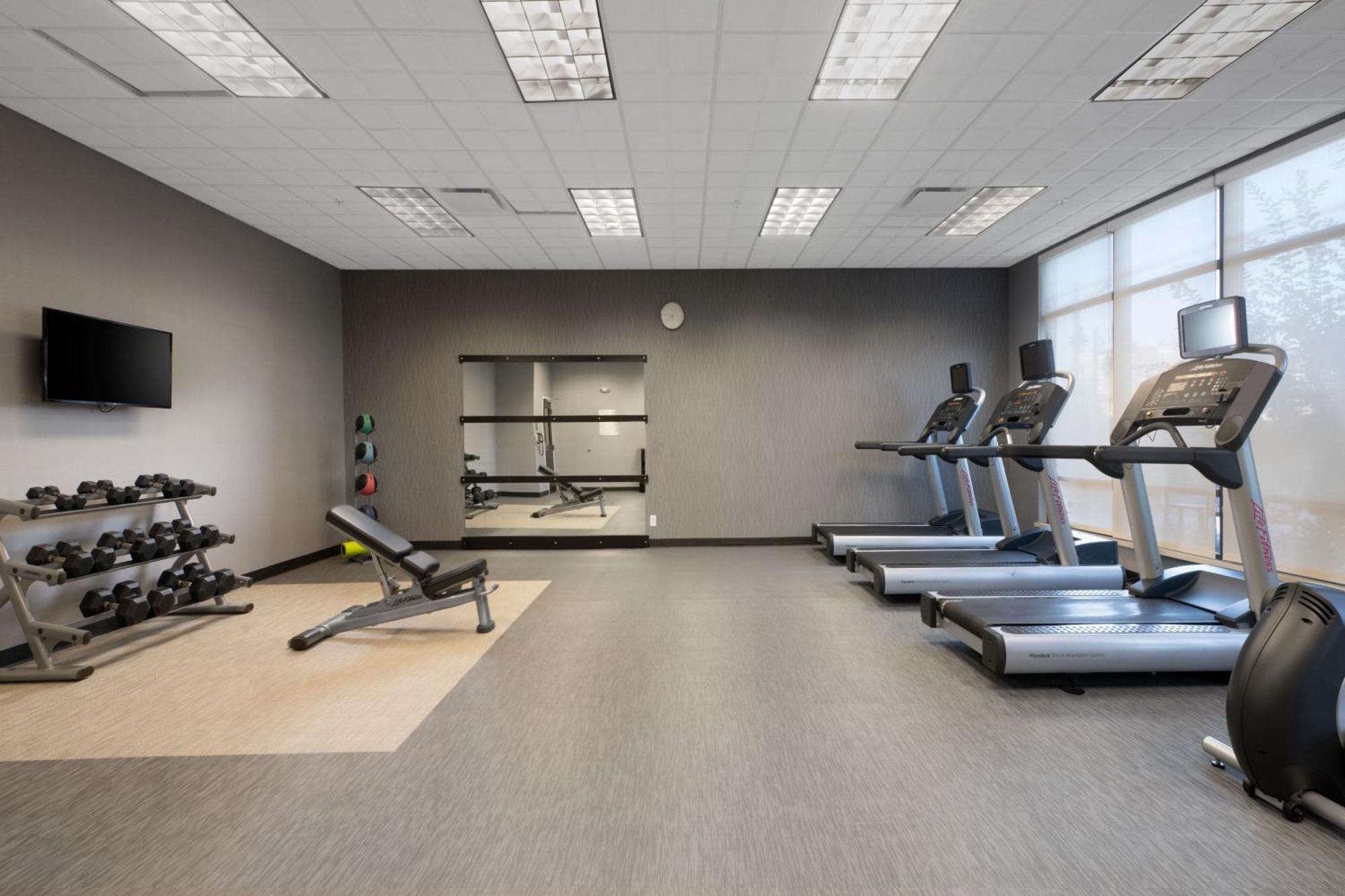 Courtyard By Marriott Lubbock Downtown/University Area מראה חיצוני תמונה