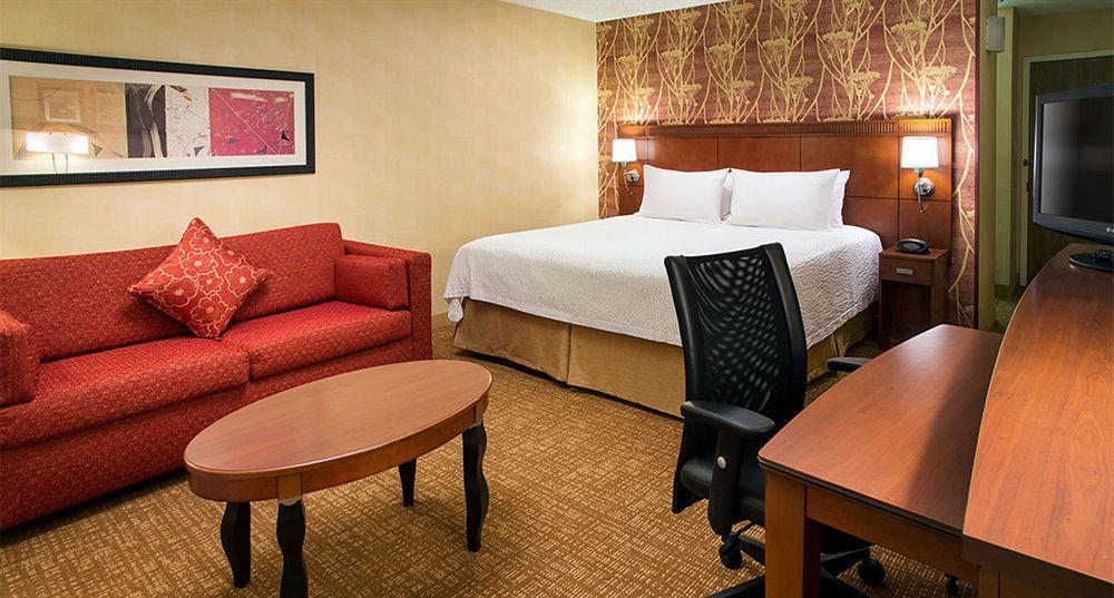 Courtyard By Marriott Lubbock Downtown/University Area מראה חיצוני תמונה
